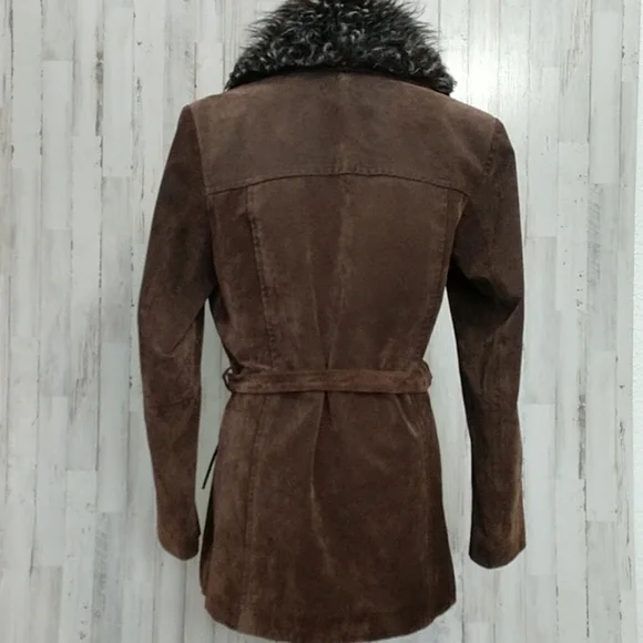 Wilsons Women's Brown Leather Coat - Picture 2 of 8